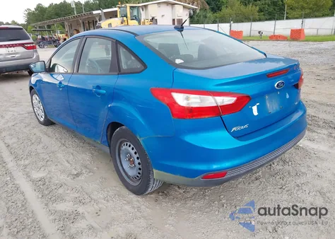 2012 Ford Focus Se z USA, uszkodzony, nr VIN 1FAHP3F28CL340918